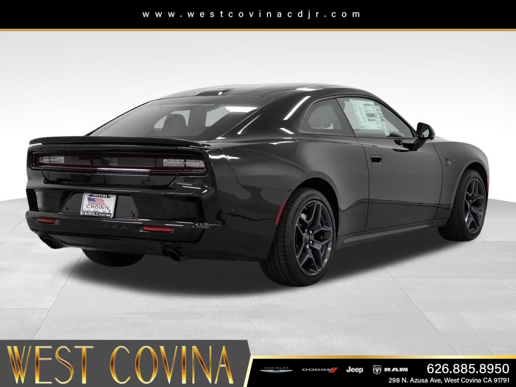 New 2026 Diamond Black Crystal Pearlcoat Dodge Scat Pack Plus image 5