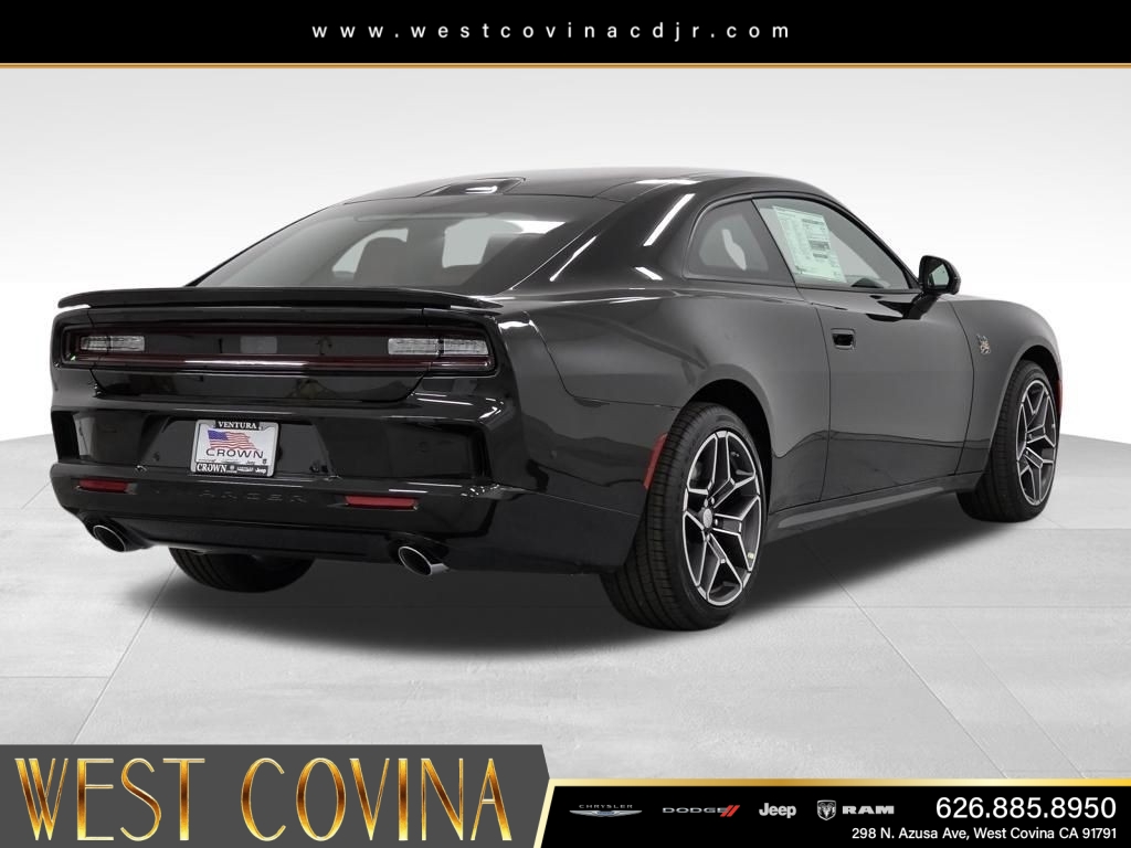 New 2026 Diamond Black Crystal Pearlcoat Dodge Scat Pack Plus image 5