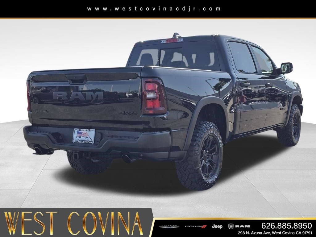 New 2026 Diamond Black Crystal Pearl-Coat Exterior Paint RAM Rebel image 5