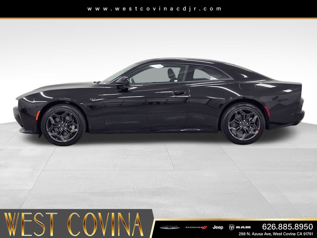 New 2026 Diamond Black Crystal Pearlcoat Dodge R/T image 8