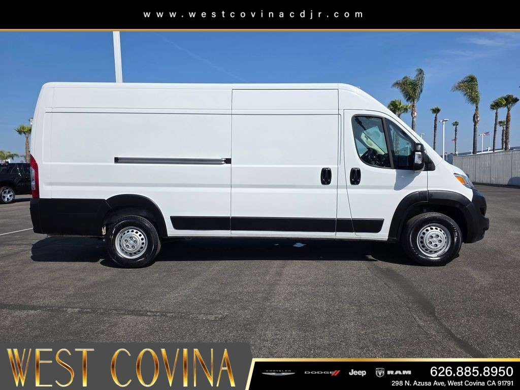 Used 2025 White Ram High Roof image 8