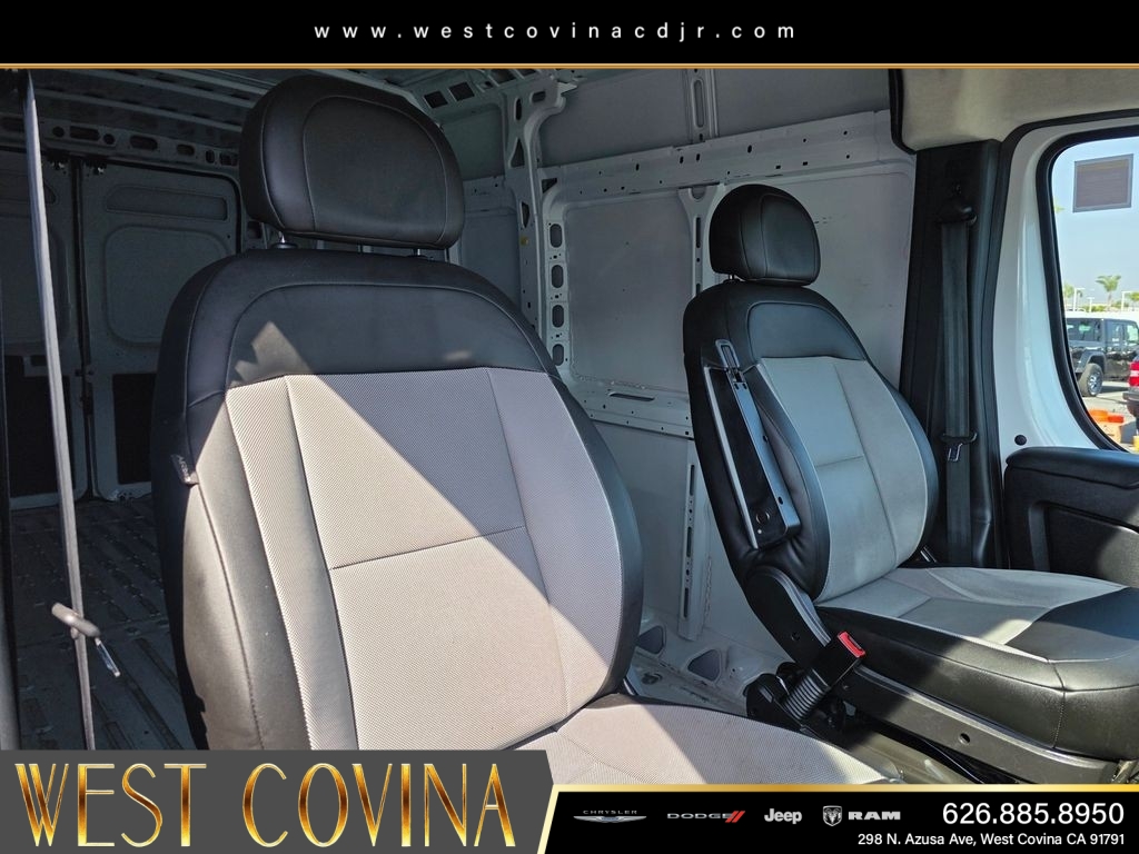 Used 2025 White Ram High Roof image 13