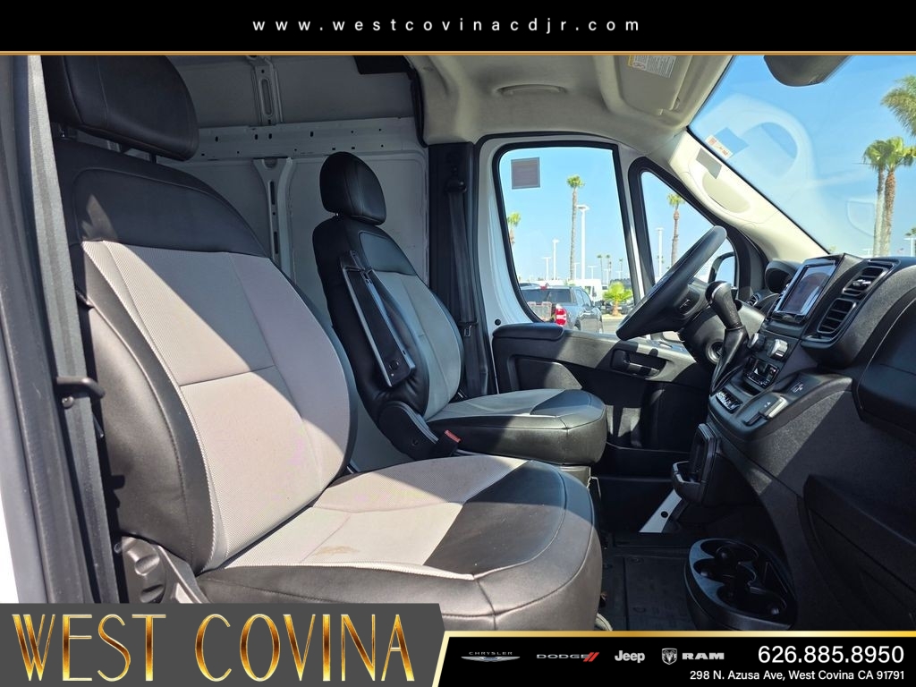 Used 2025 White Ram High Roof image 14