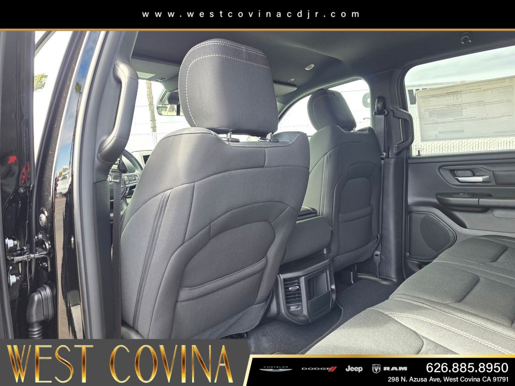 New 2026 Diamond Black Crystal Pearlcoat RAM Express image 13