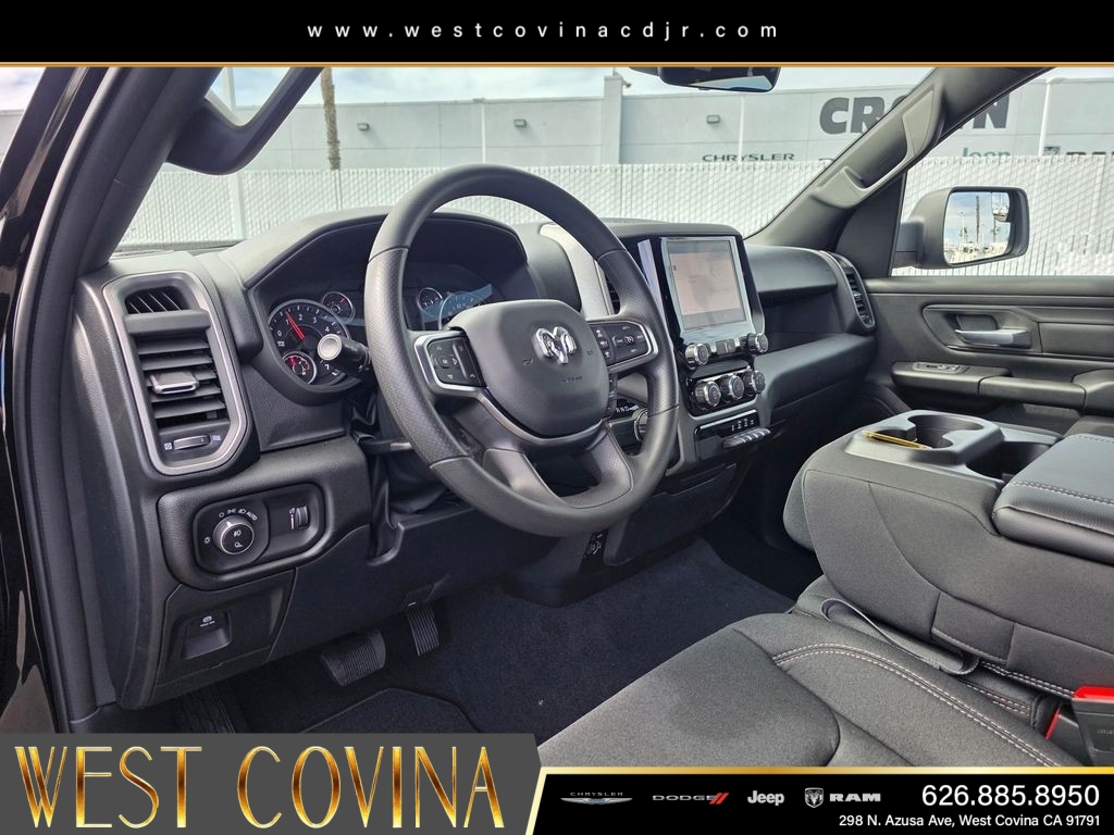 New 2026 Diamond Black Crystal Pearlcoat RAM Express image 15