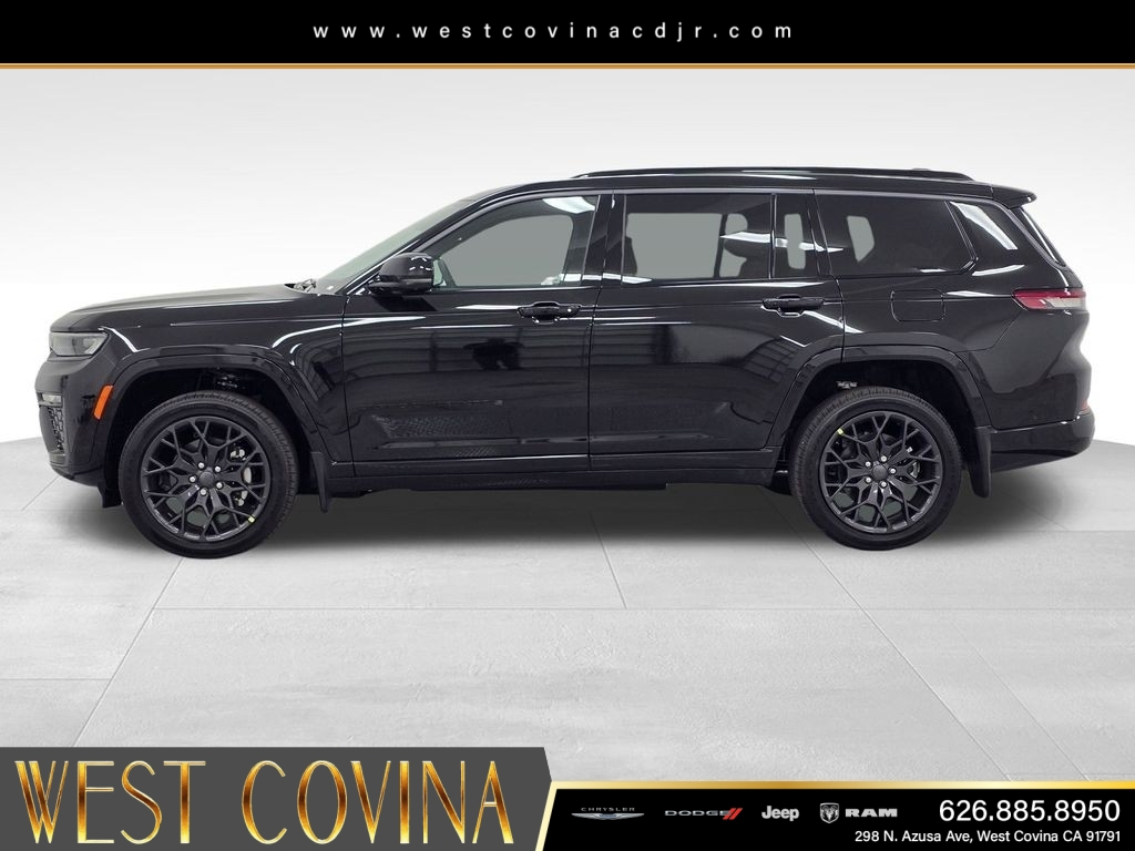 New 2026 Diamond Black Crystal Pearl-Coat Exterior Paint Jeep Summit image 34