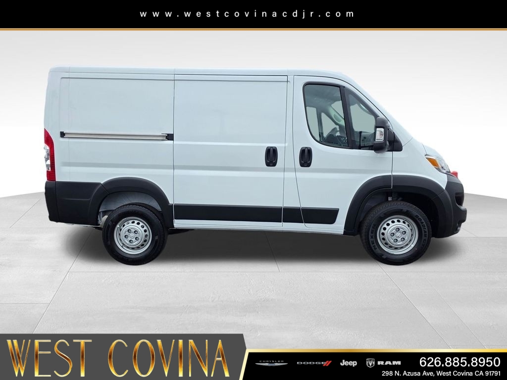 New 2026 Bright White Clear-Coat Exterior Paint RAM Low Roof image 4