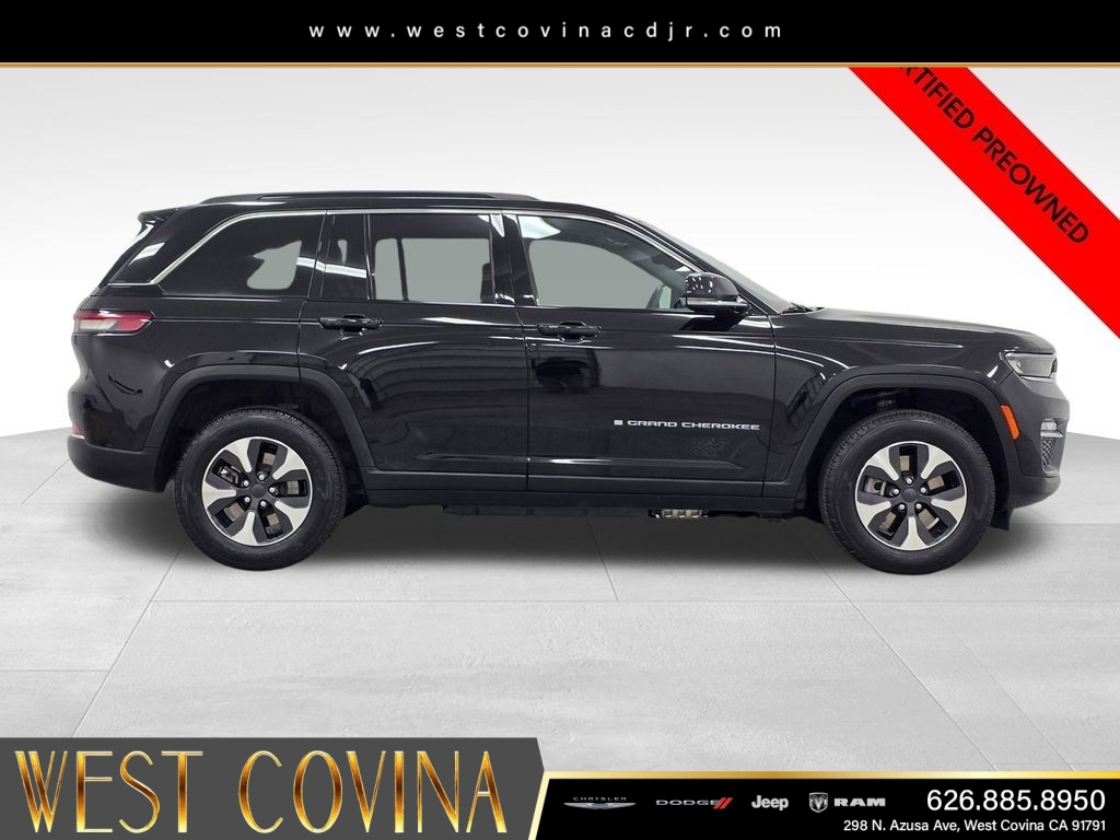 Certified Used 2024 Black Jeep 4xe image 8