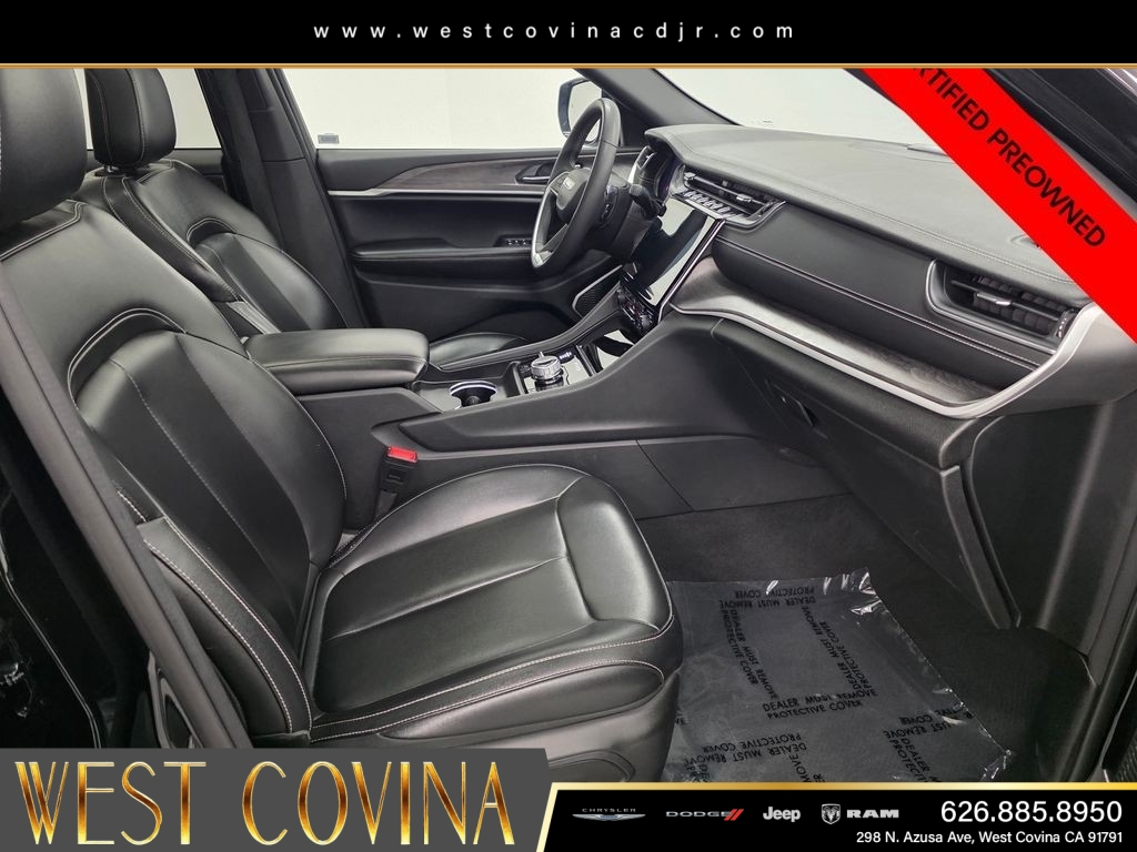 Certified Used 2024 Black Jeep 4xe image 12
