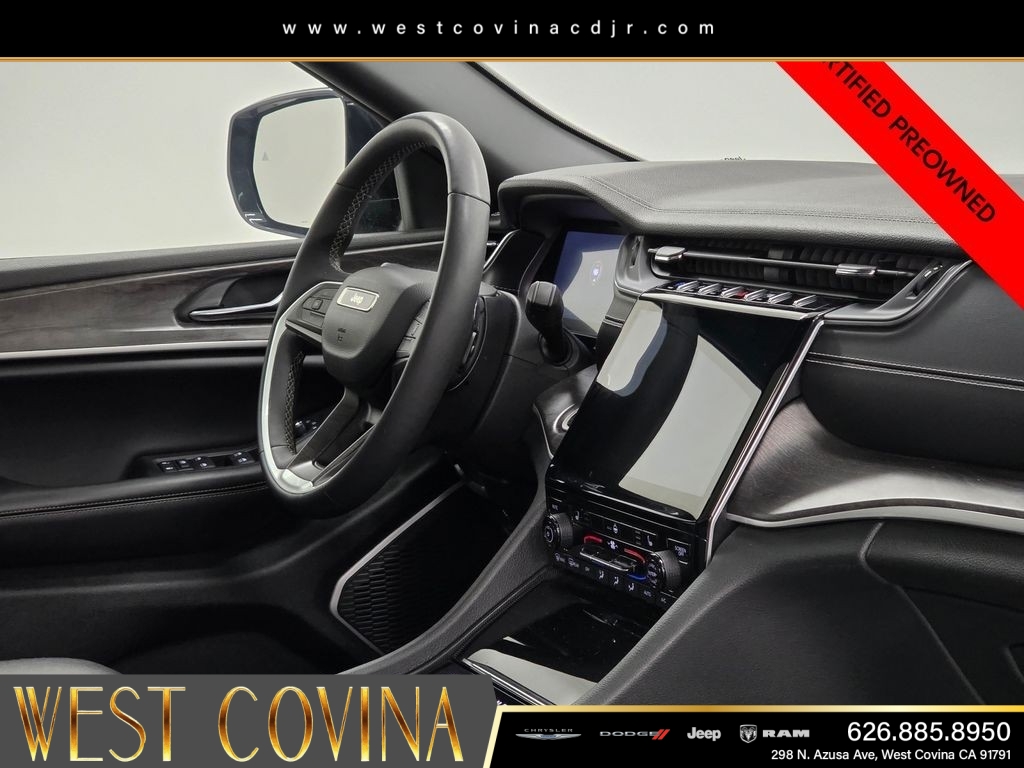 Certified Used 2024 Black Jeep 4xe image 13