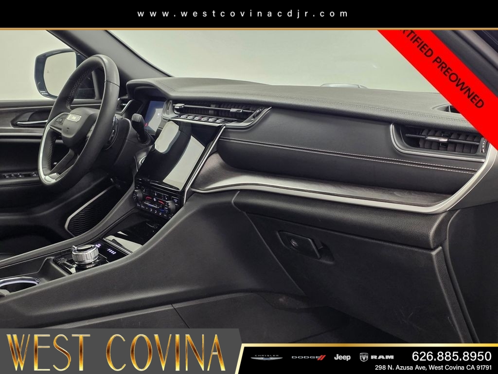 Certified Used 2024 Black Jeep 4xe image 14