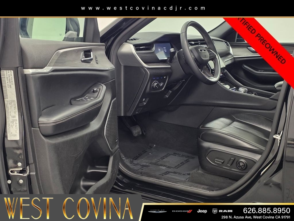 Certified Used 2024 Black Jeep 4xe image 26