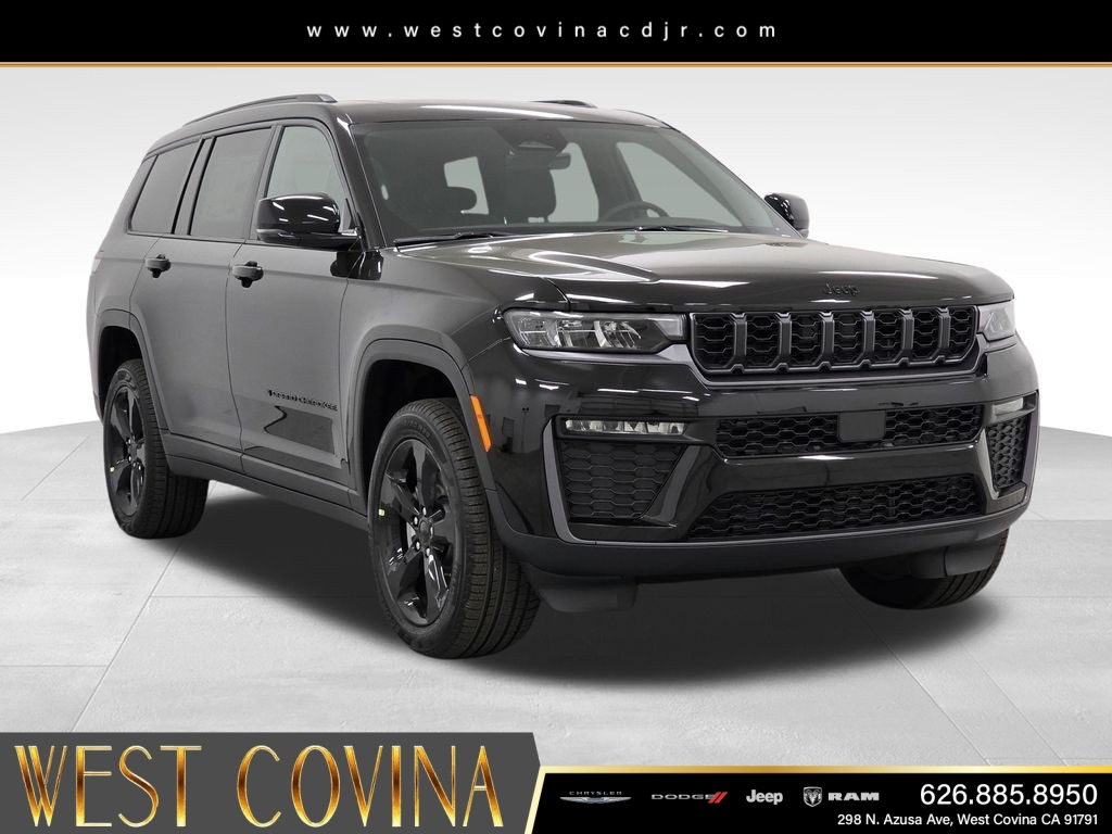 New 2026 Diamond Black Crystal Pearl-Coat Exterior Paint Jeep Limited image 3