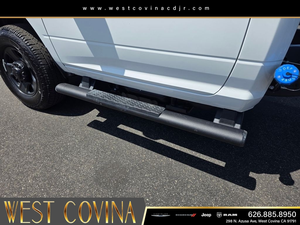 New 2026 Bright White Clear-Coat Exterior Paint RAM Tradesman image 5