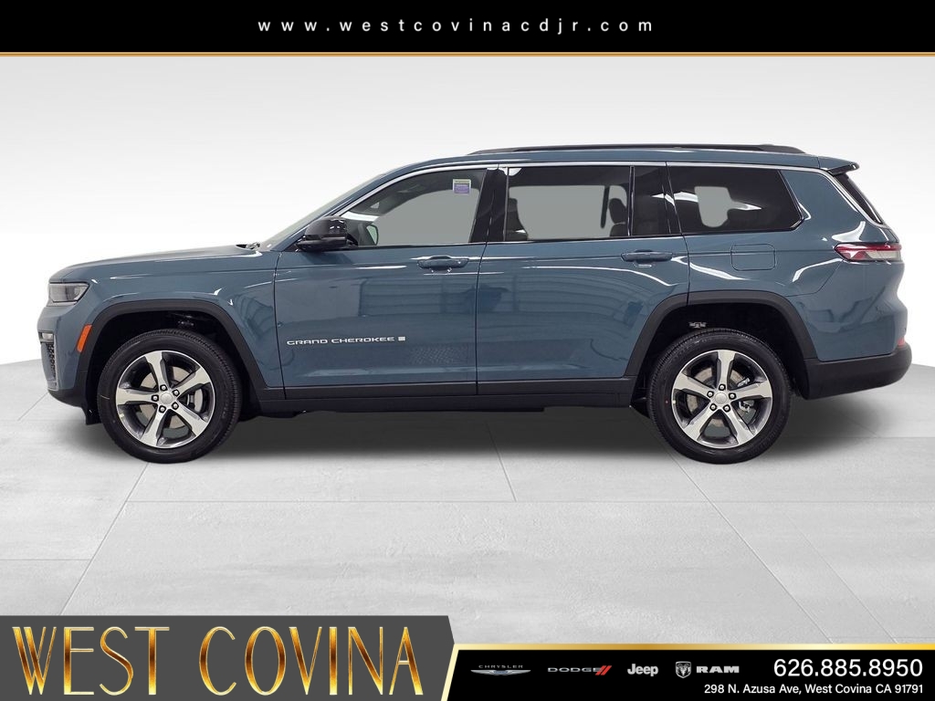 New 2026 Steel Blue Exterior Paint Jeep Limited image 8