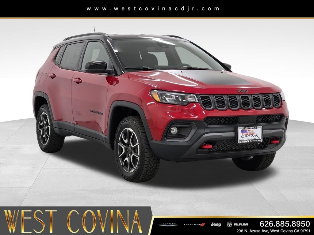 New 2026 Red Hot Pearl-Coat Exterior Paint Jeep Trailhawk image 3