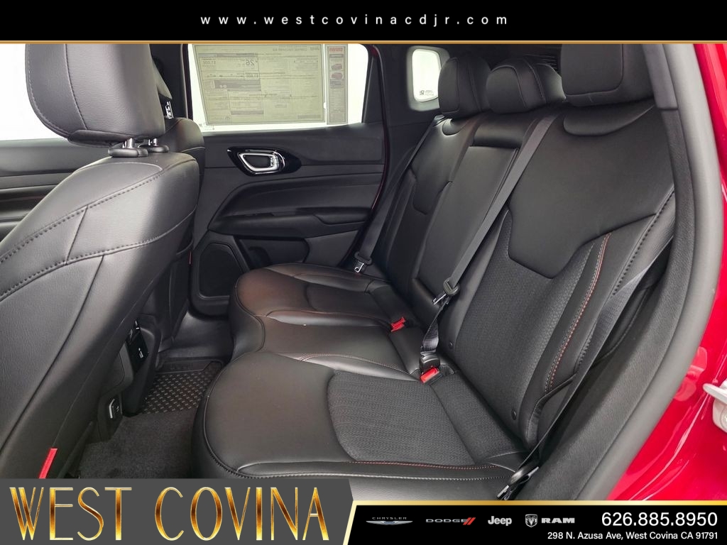 New 2026 Red Hot Pearl-Coat Exterior Paint Jeep Trailhawk image 13