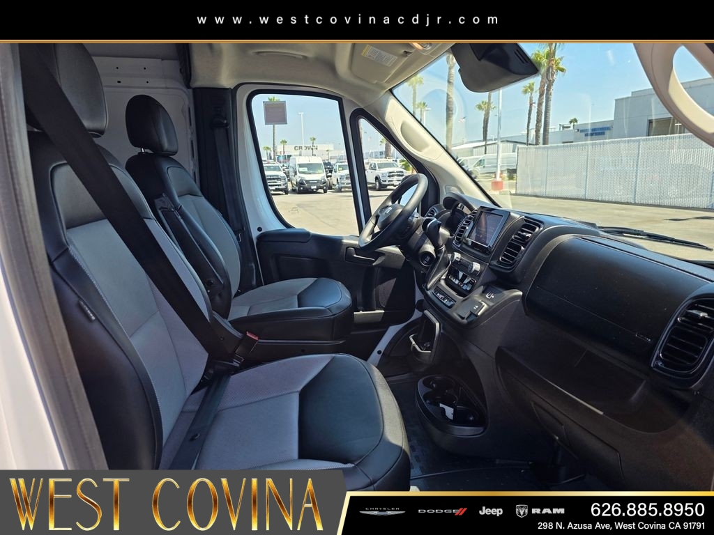Used 2026 White Ram High Roof image 27