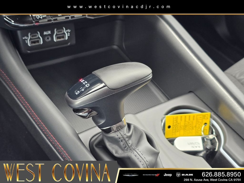 New 2026 Diamond Black Clear-Coat Exterior Paint Dodge GT image 47