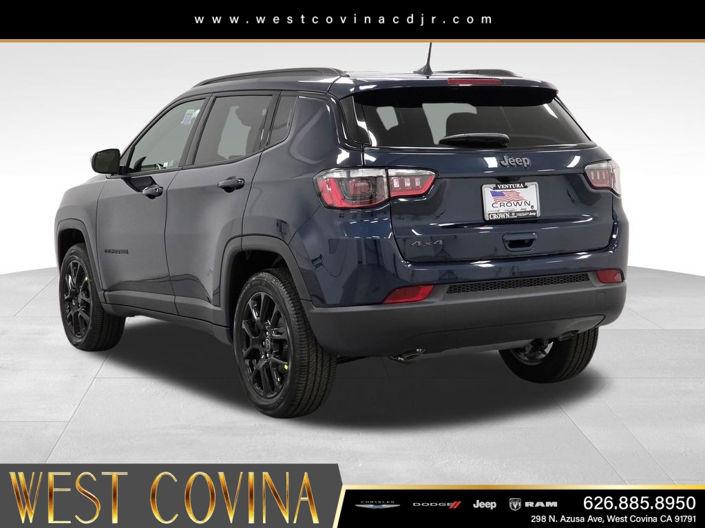 New 2026 Fathom Blue Pearl Coat Jeep Latitude image 7