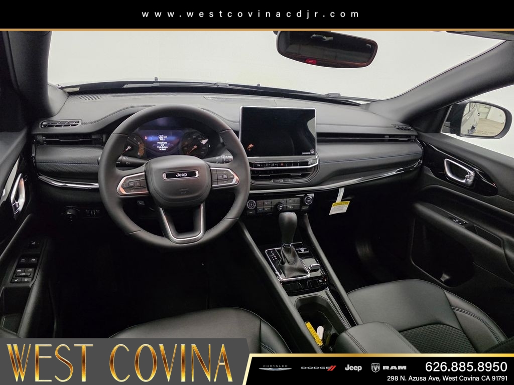 New 2026 Fathom Blue Pearl Coat Jeep Latitude image 9