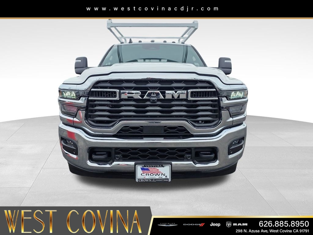 New 2026 Bright White Clearcoat RAM Tradesman image 2