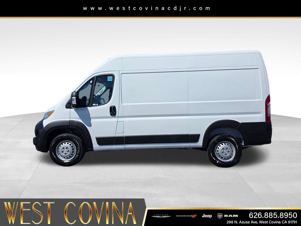 New 2026 Bright White Clearcoat RAM Base image 8