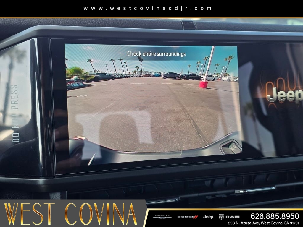 New 2026 Bright White Clearcoat Jeep 85th Anniversary Edition image 17