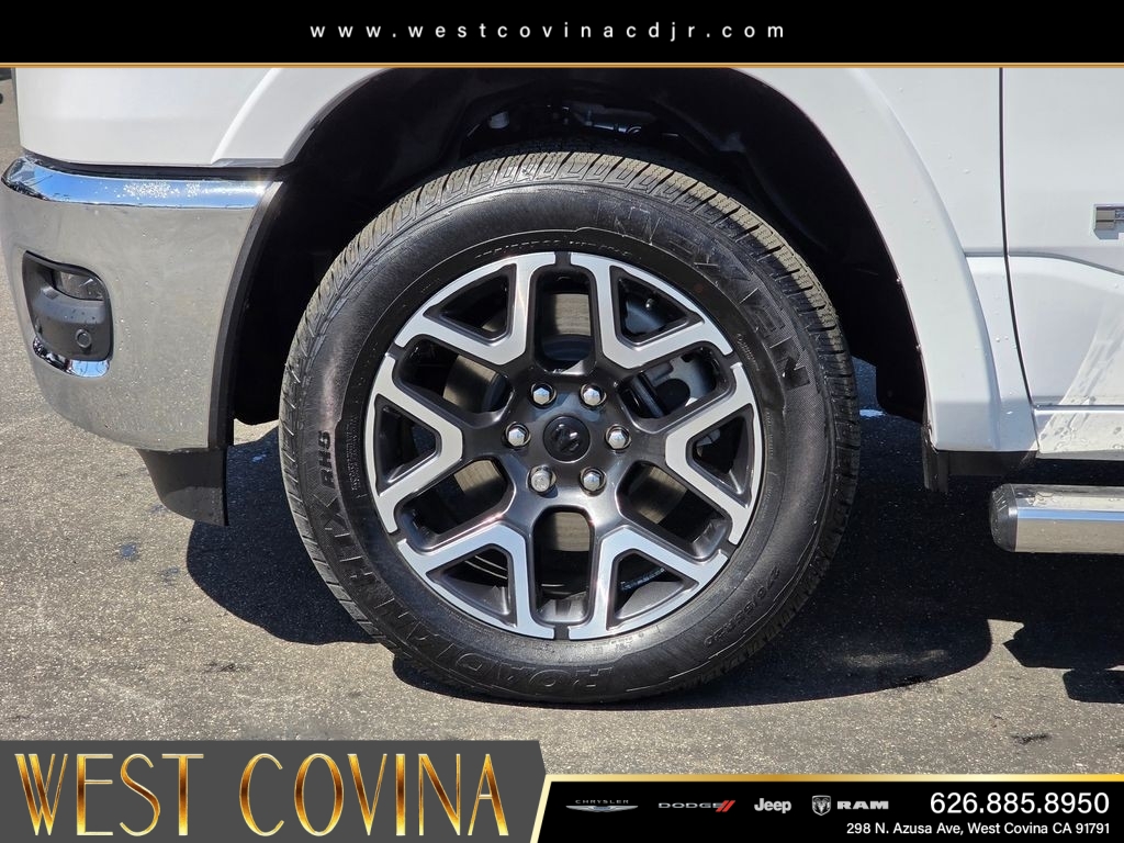 New 2026 Ivory White Tri-Coat Pearl-Coat Exterior Paint RAM Laramie image 9