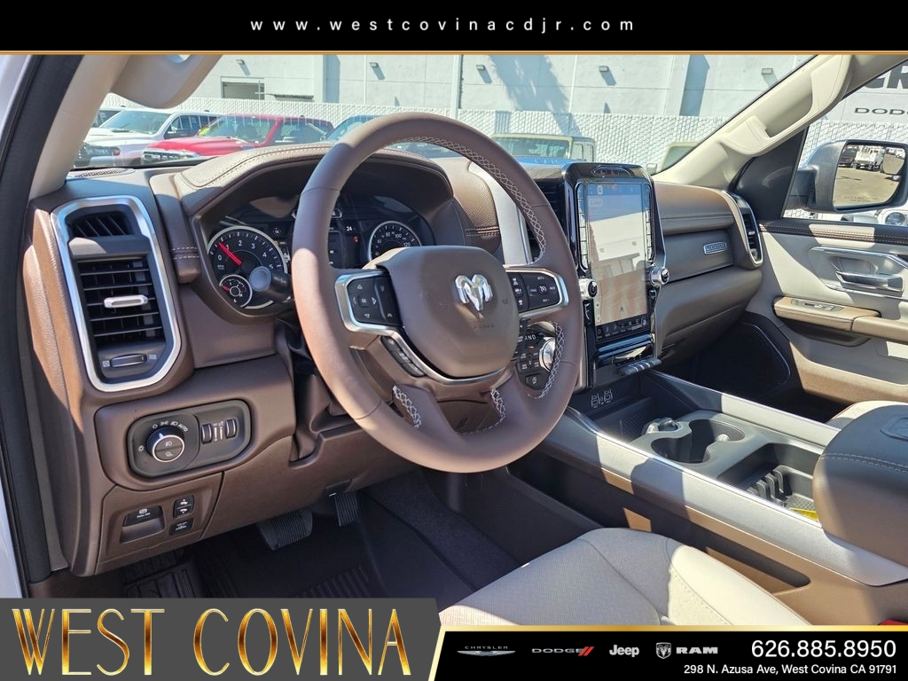 New 2026 Ivory White Tri-Coat Pearl-Coat Exterior Paint RAM Laramie image 15