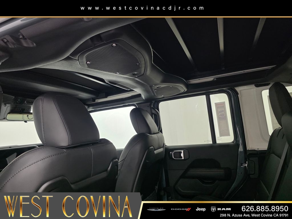 New 2026 Anvil Clearcoat Jeep Rubicon image 13