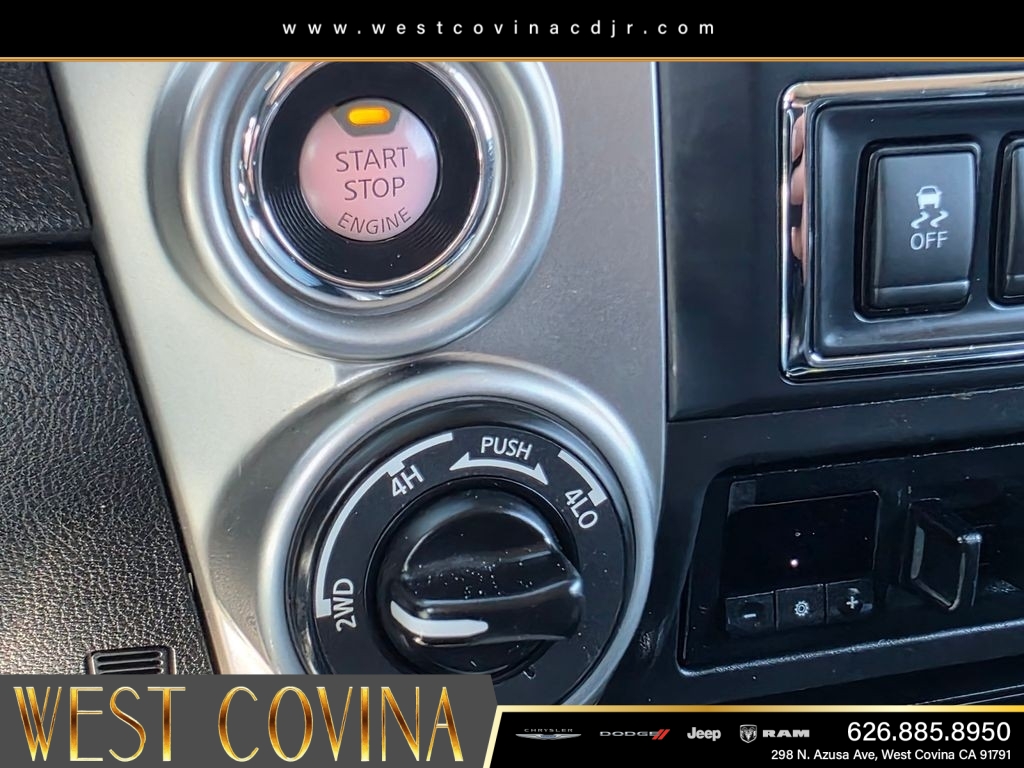Used 2017 White Nissan PRO-4X image 27