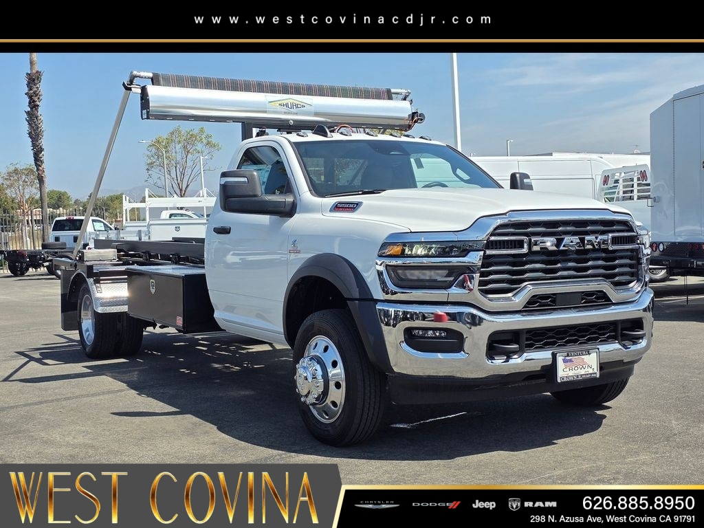 New 2026 Bright White Clear-Coat Exterior Paint RAM Tradesman image 3