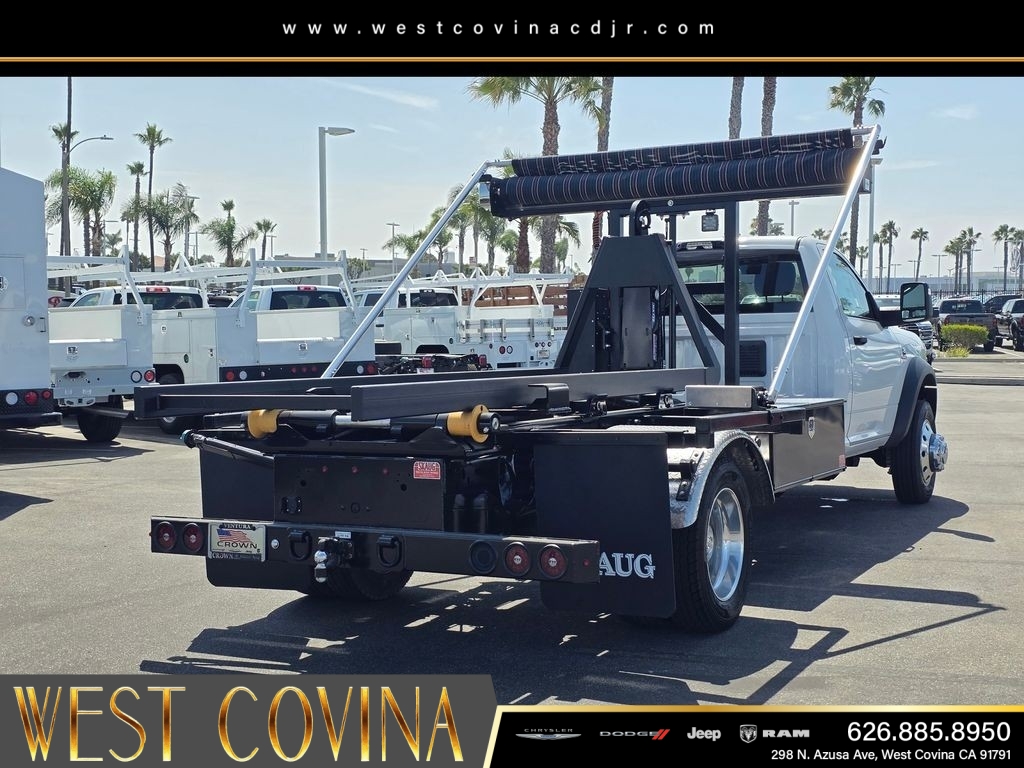 New 2026 Bright White Clear-Coat Exterior Paint RAM Tradesman image 5