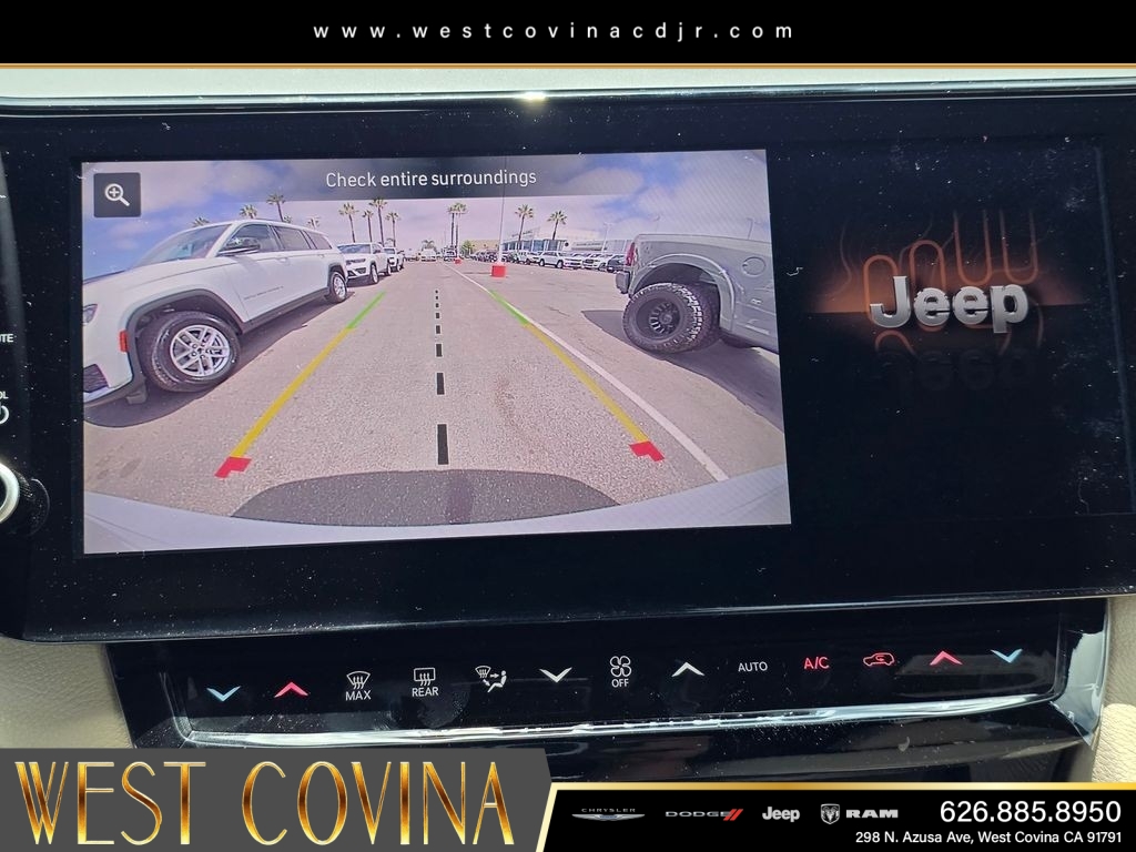 New 2026 Bright White Clear-Coat Exterior Paint Jeep Limited image 19