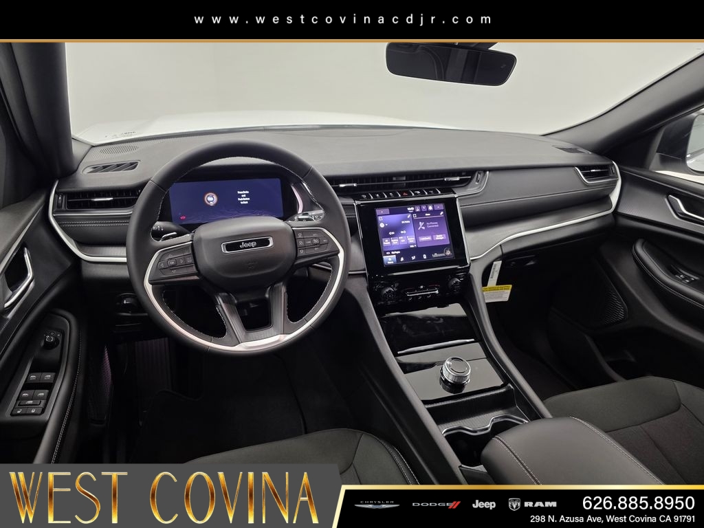 New 2026 Bright White Clearcoat Jeep Laredo image 10