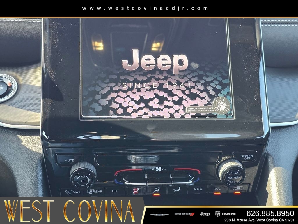 New 2026 Bright White Clearcoat Jeep Laredo image 15