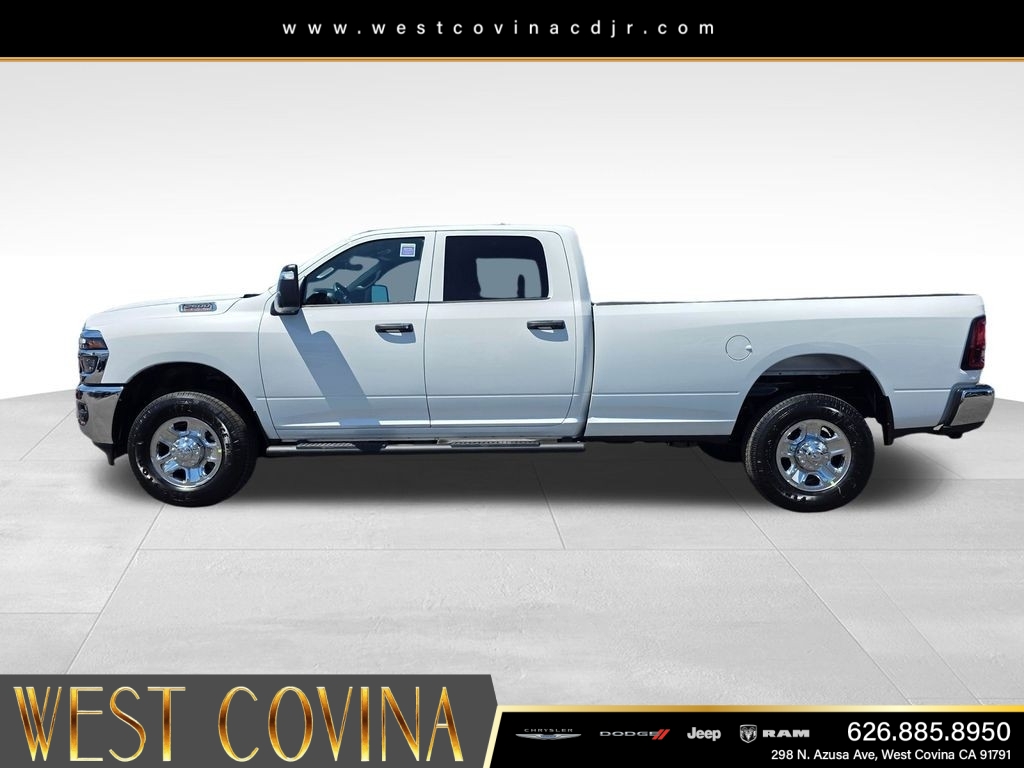 New 2026 Bright White Clearcoat RAM Tradesman image 8