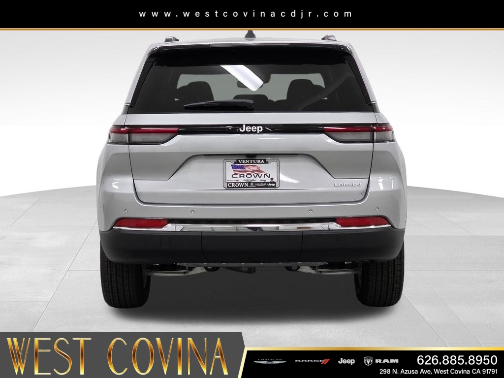 New 2026 Silver Zynith Jeep Laredo image 6