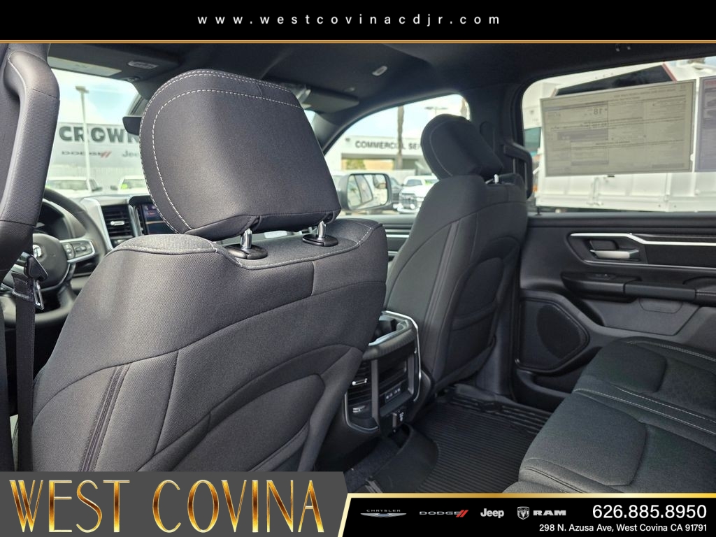 New 2026 Diamond Black Crystal Pearlcoat RAM Big Horn/Lone Star image 11