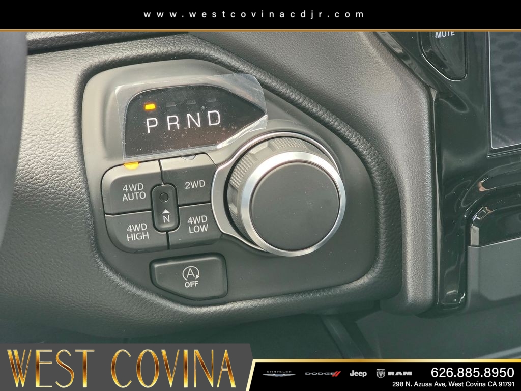 New 2026 Diamond Black Crystal Pearlcoat RAM Big Horn/Lone Star image 34