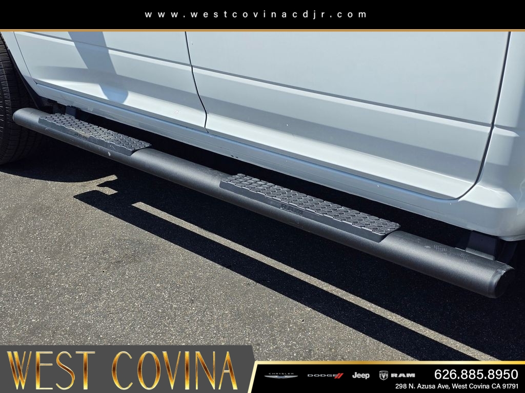 New 2026 Bright White Clearcoat RAM Tradesman image 7