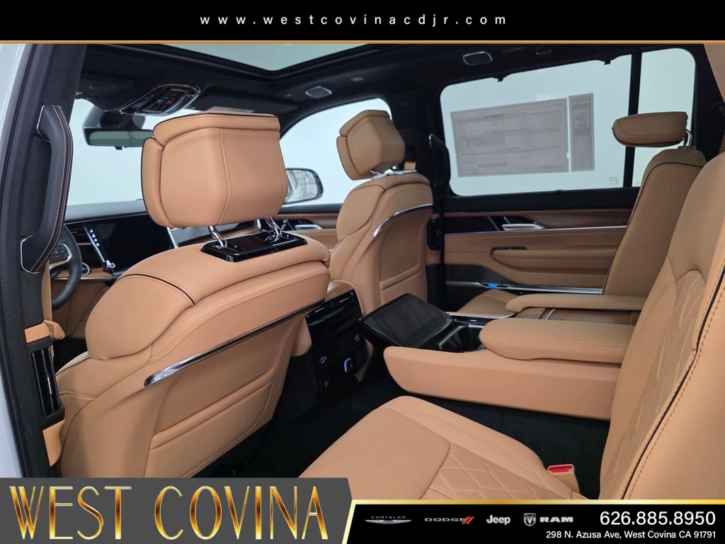 New 2026 Bright White Clearcoat Jeep Summit Reserve image 14