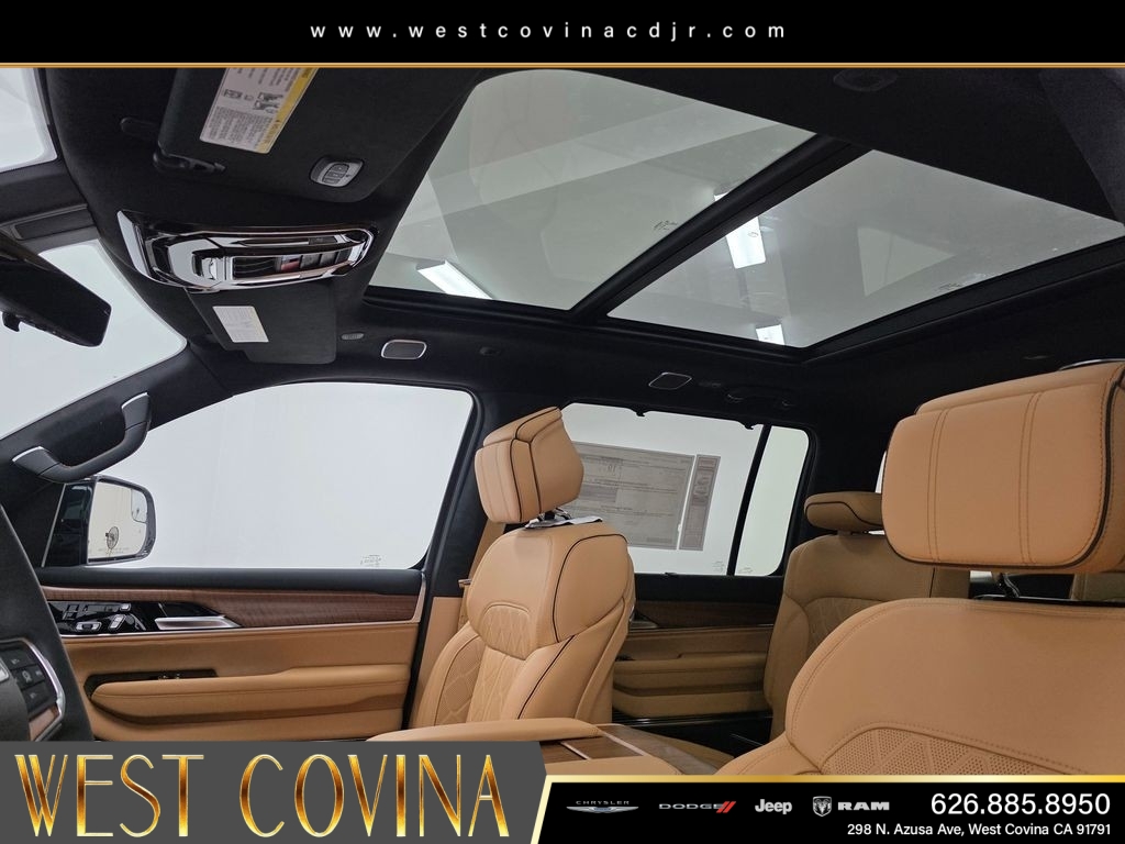 New 2026 Bright White Clearcoat Jeep Summit Reserve image 16