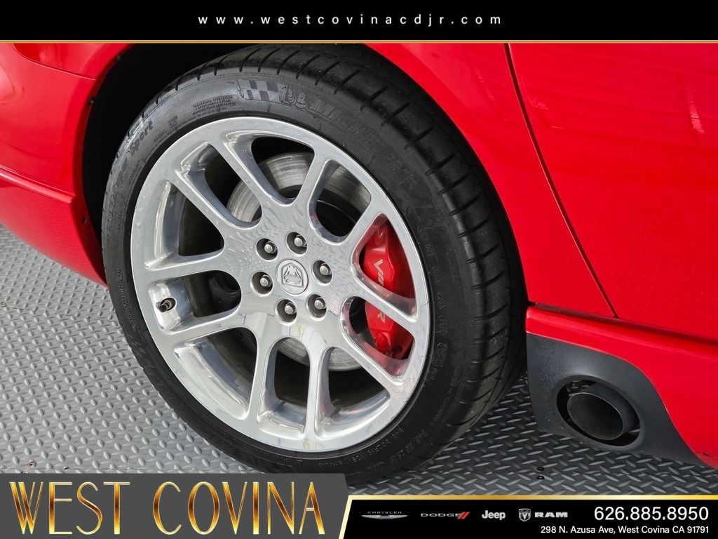 Used 2006 Red Dodge SRT10 image 19