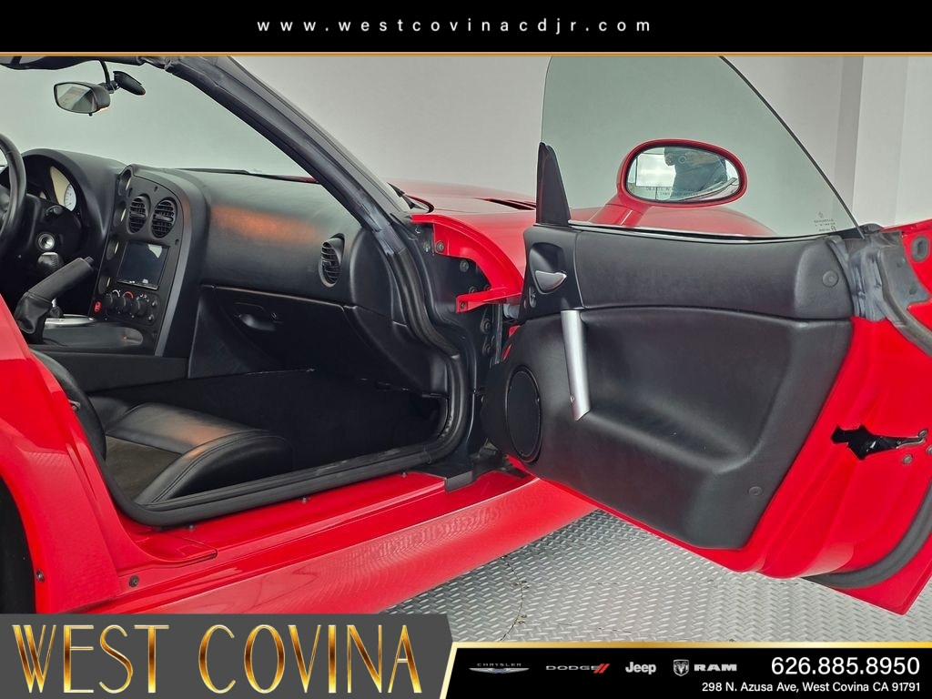 Used 2006 Red Dodge SRT10 image 29