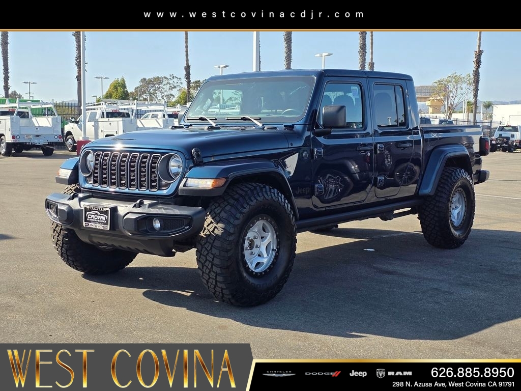 2025 Jeep Gladiator Nighthawk
