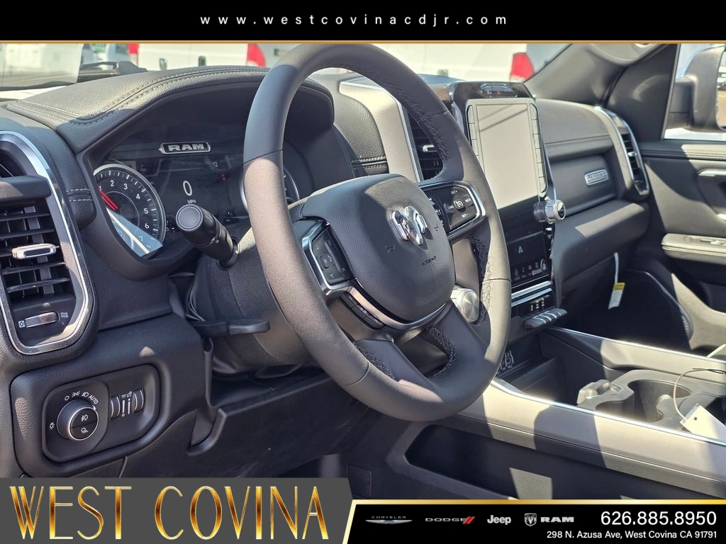 New 2026 Diamond Black Crystal Pearl-Coat Exterior Paint RAM Laramie image 13
