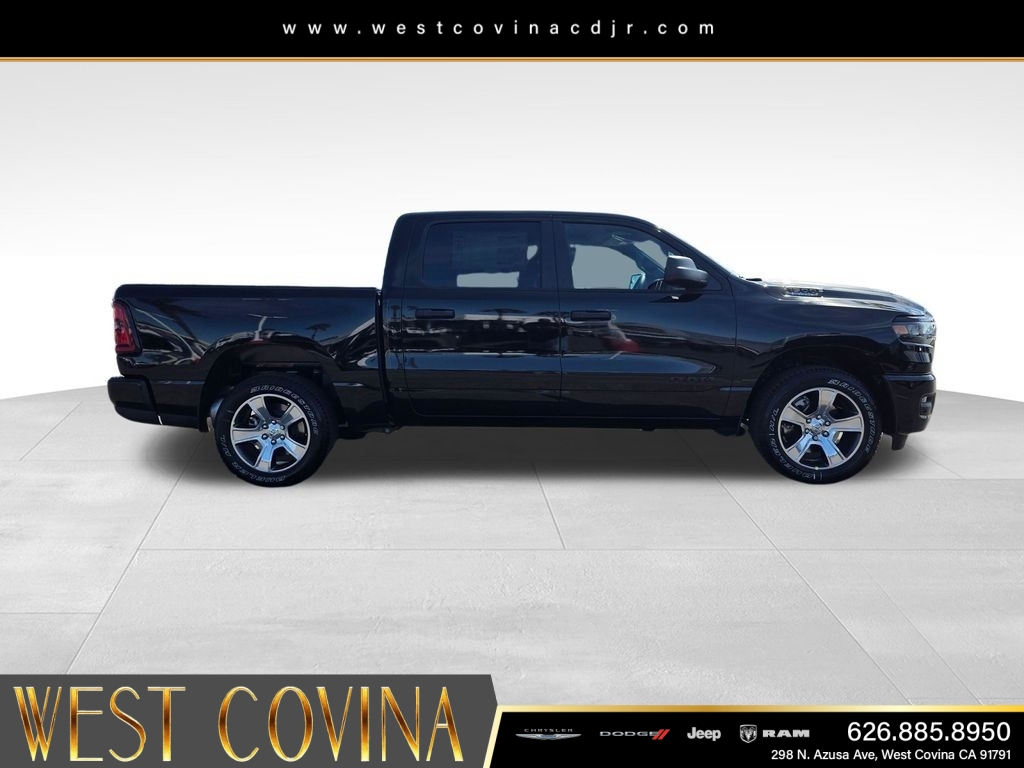 New 2026 Diamond Black Crystal Pearlcoat RAM Express image 4