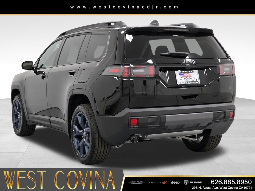 New 2026 Diamond Black Crystal Pearlcoat Jeep  image 7